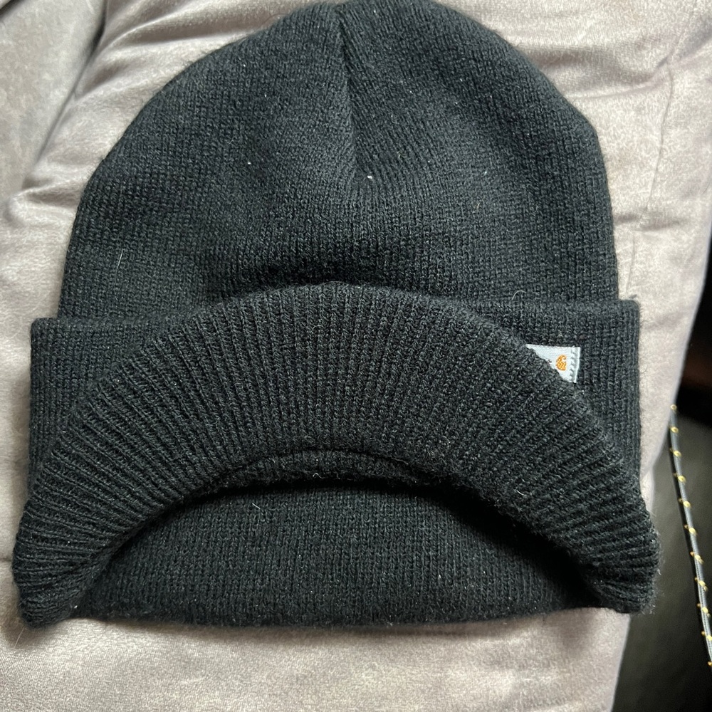 Carhartt benie with bill